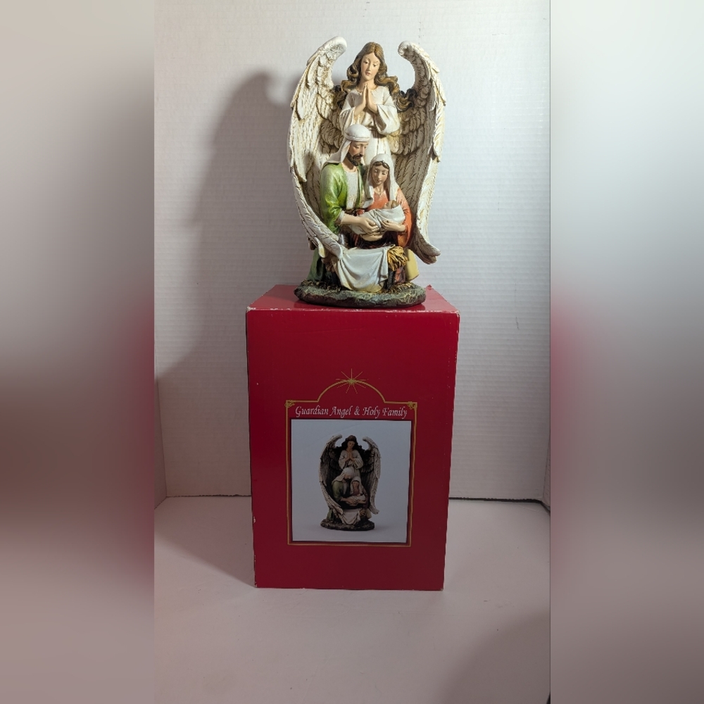 Guardian Angel Holy Family Stone/Resin Figurine, 10" Avalon Gallery Pre-owned